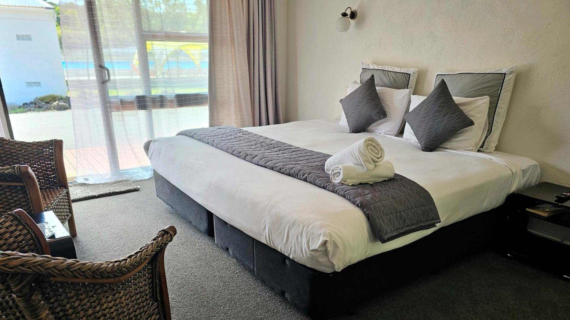 Haruru Falls Motel & Conference Centre 派西亚 外观 照片