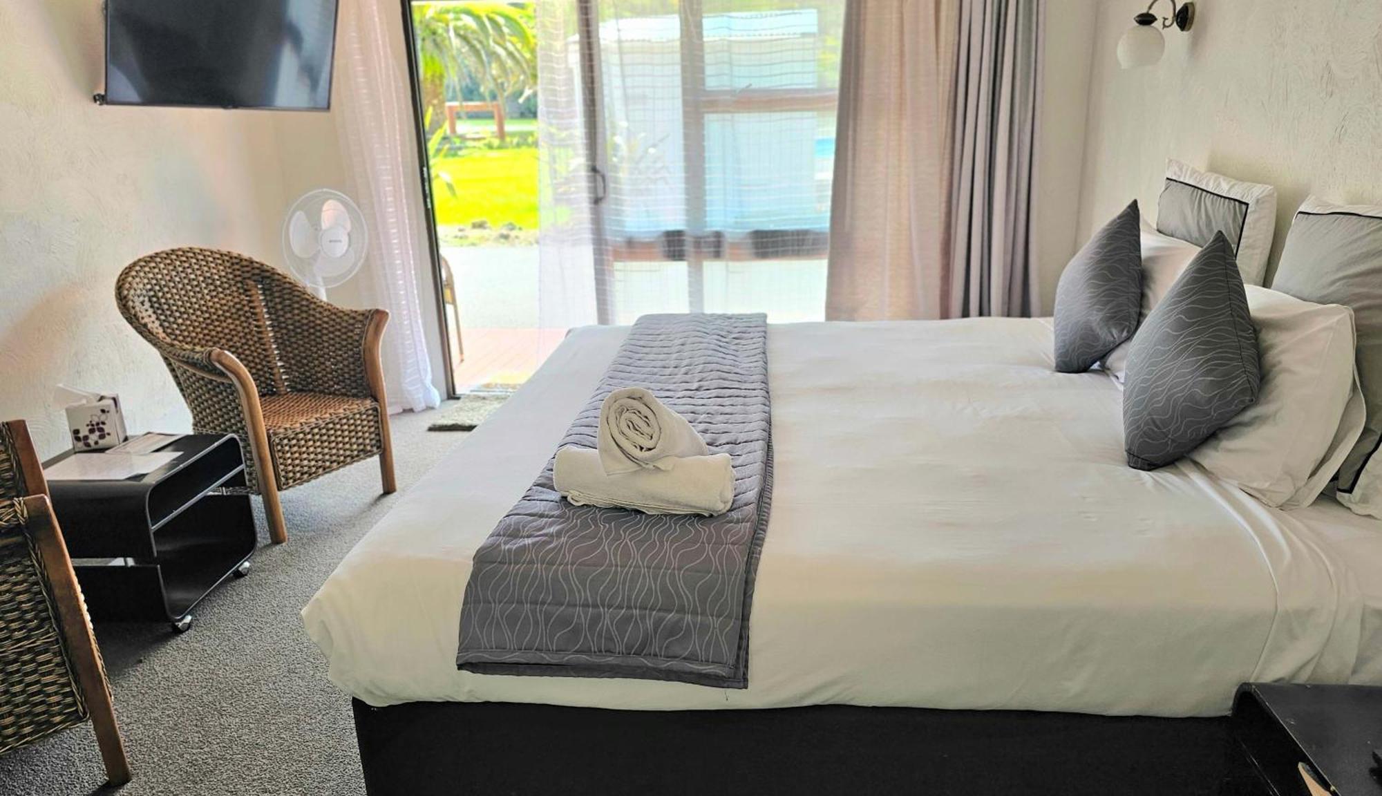 Haruru Falls Motel & Conference Centre 派西亚 外观 照片