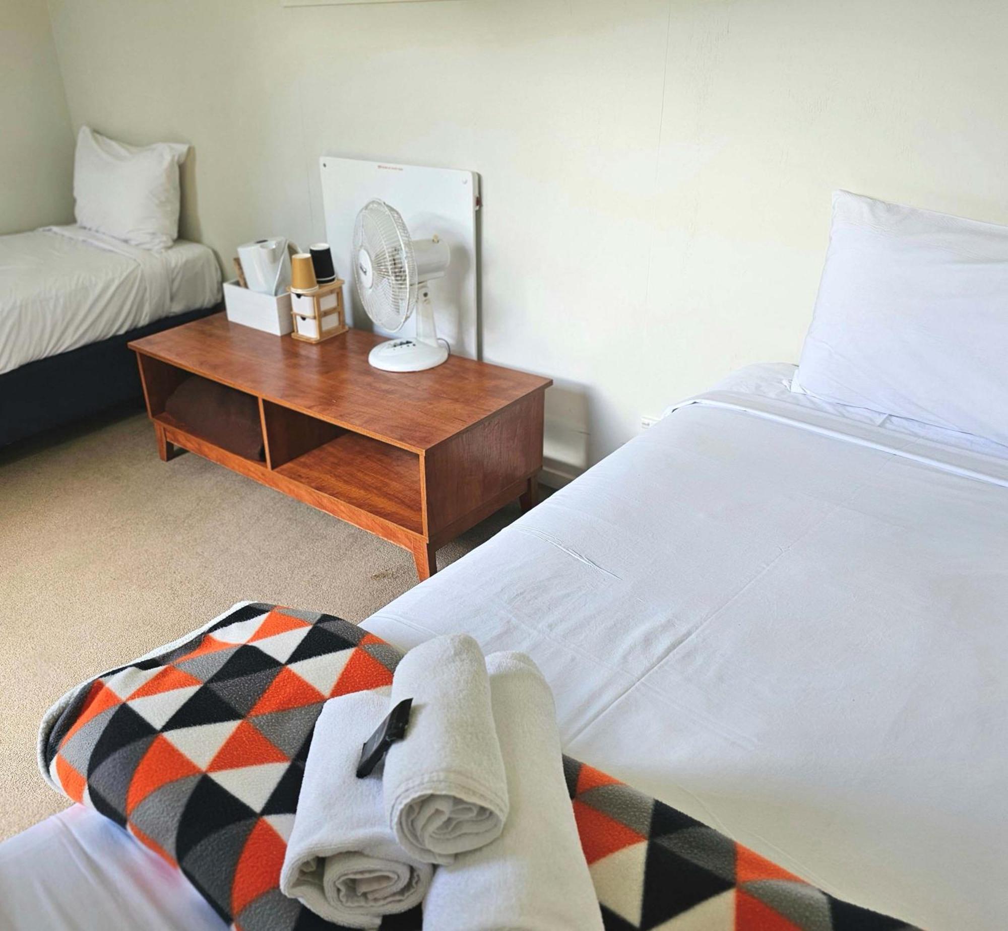 Haruru Falls Motel & Conference Centre 派西亚 外观 照片