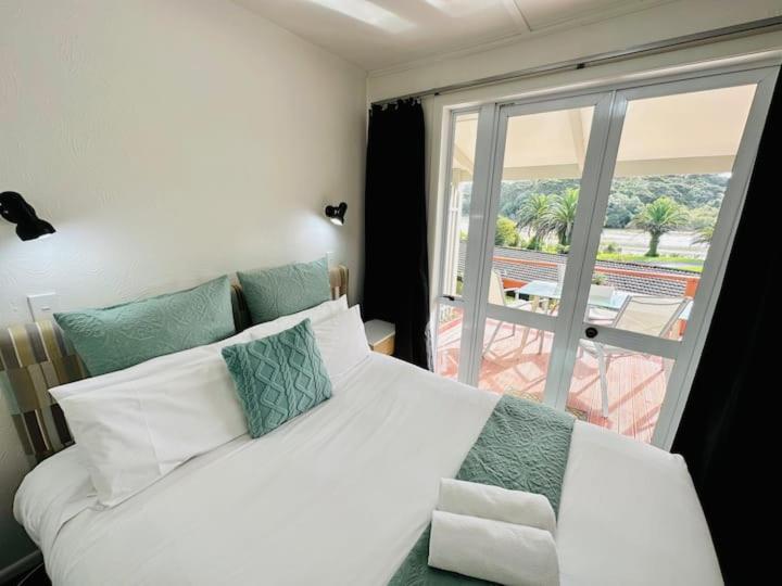 Haruru Falls Motel & Conference Centre 派西亚 外观 照片