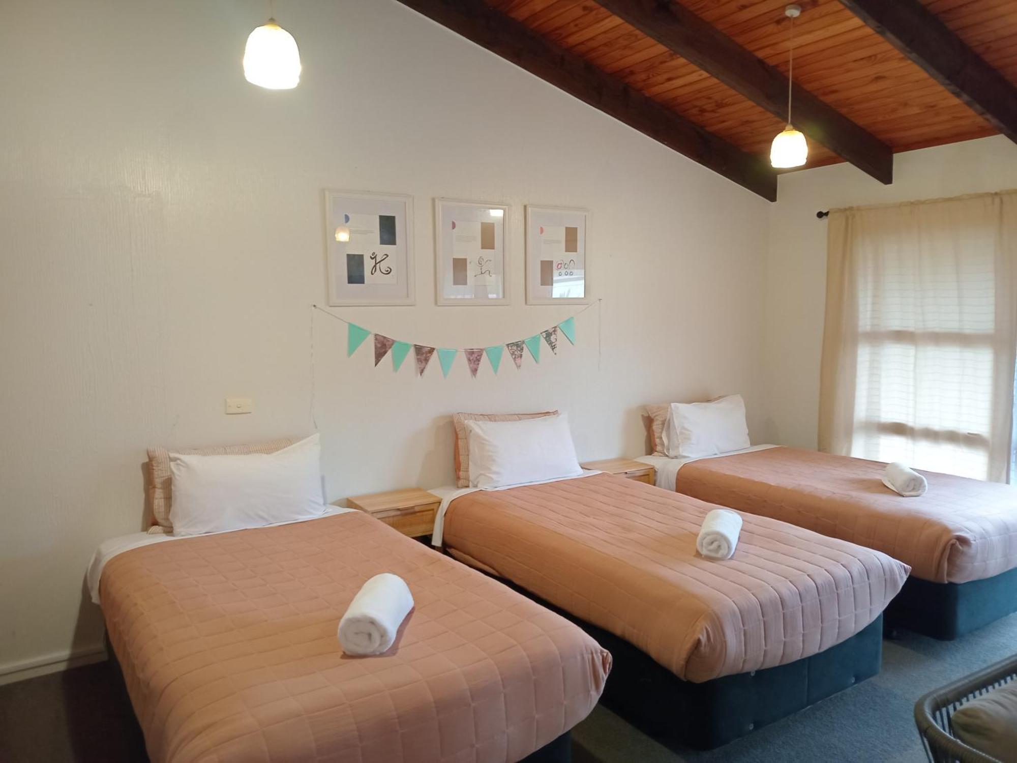 Haruru Falls Motel & Conference Centre 派西亚 外观 照片