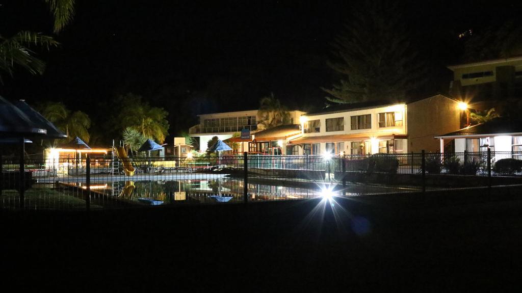 Haruru Falls Motel & Conference Centre 派西亚 外观 照片